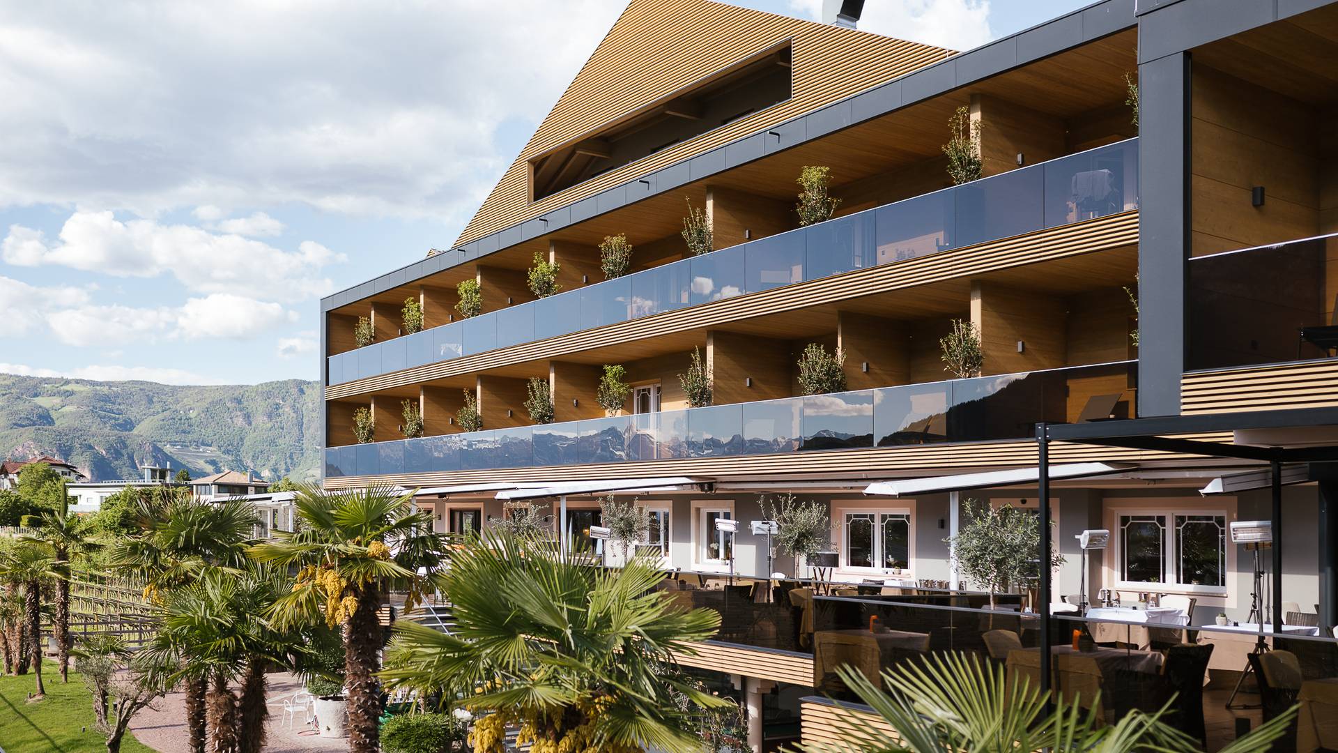 Weinegg, the spa resort in Cornaiano/Girlan on the wine route