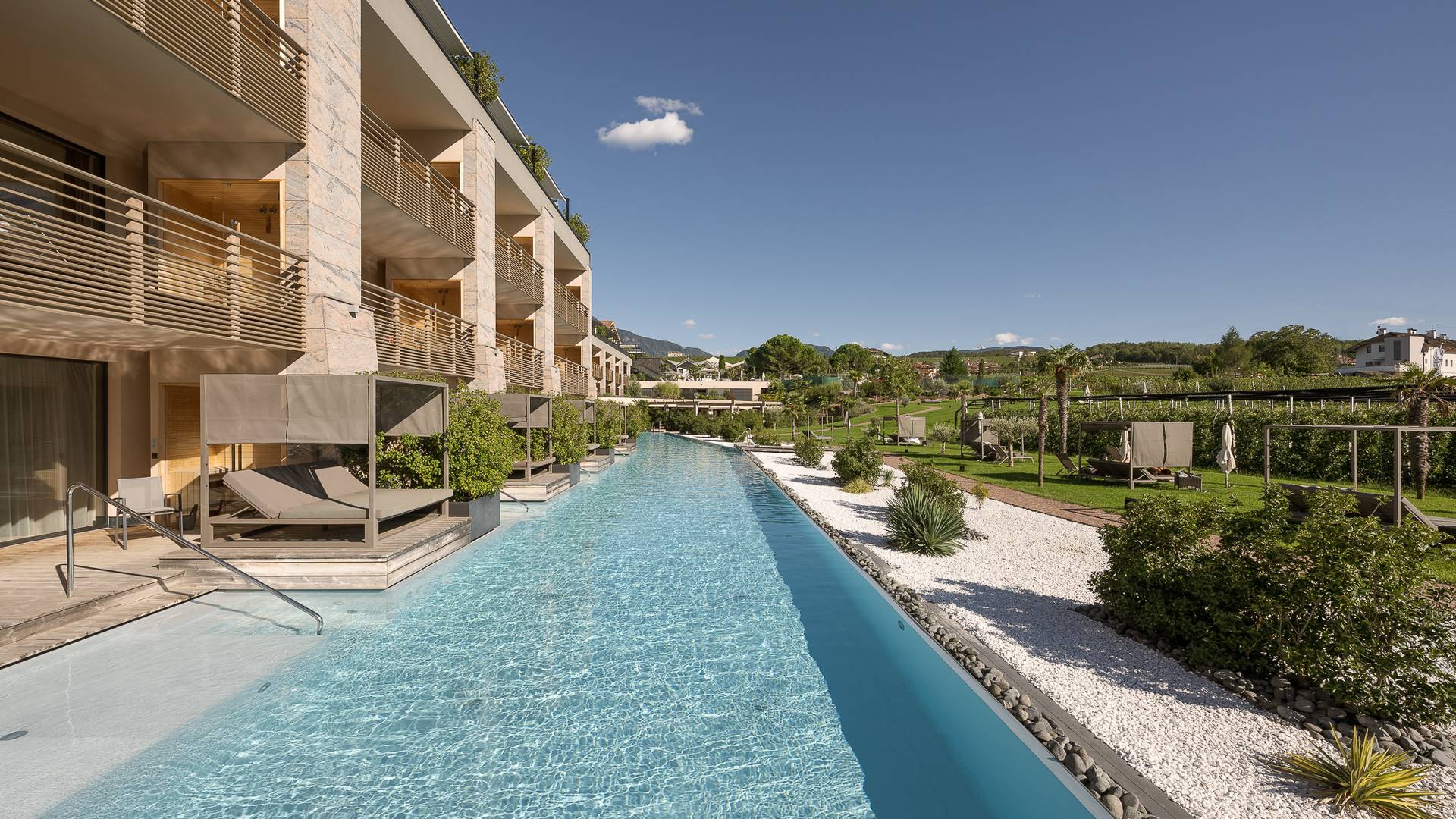 Welcome to your dream holiday at the 5-star hotel in Appiano/Eppan