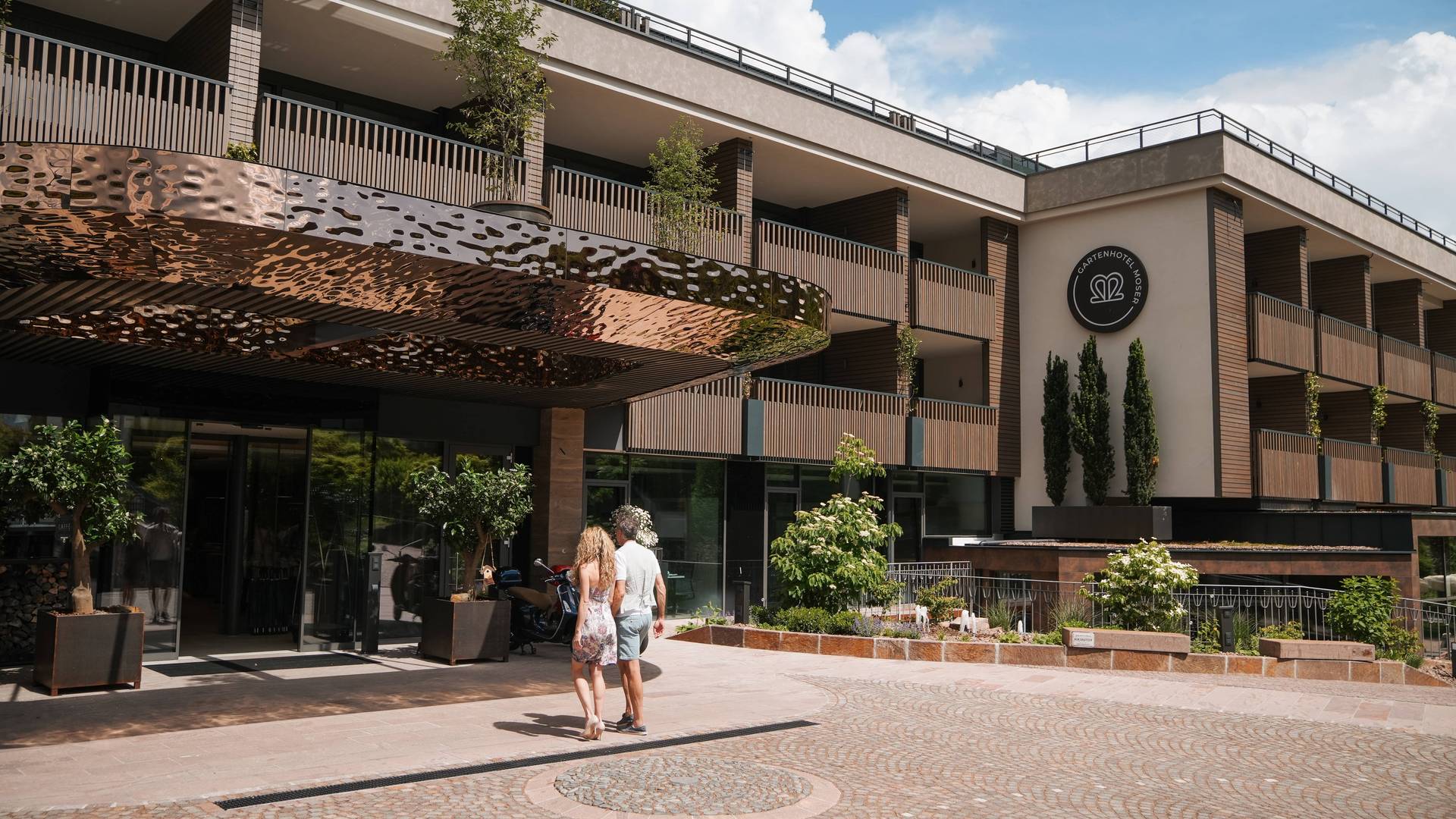 Gartenhotel Moser – your hotel in Appiano/Eppan at Monticolo/Montiggl  Lake