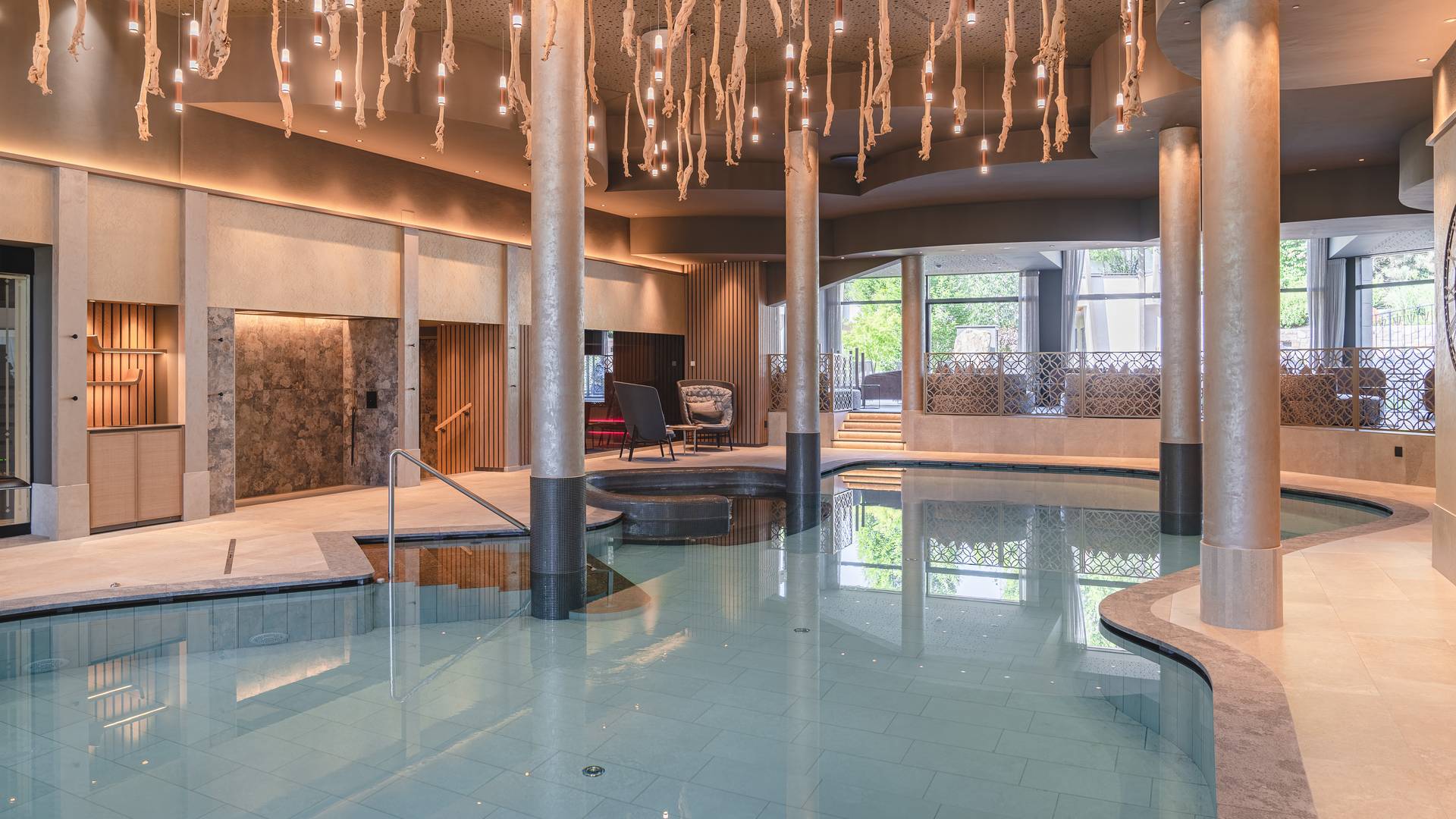 Your hotel by Monticolo/Montiggl lake – Gartenhotel Moser