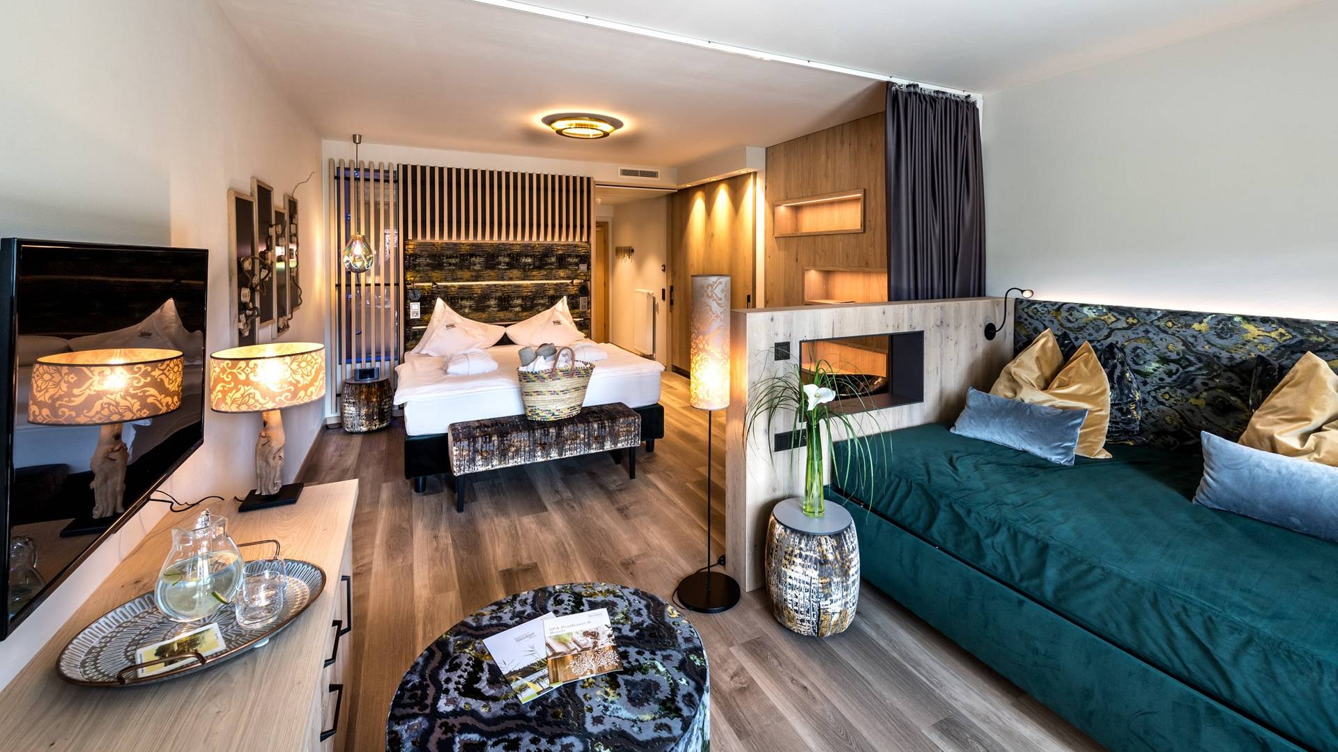Rooms and suites at Gartenhotel Moser